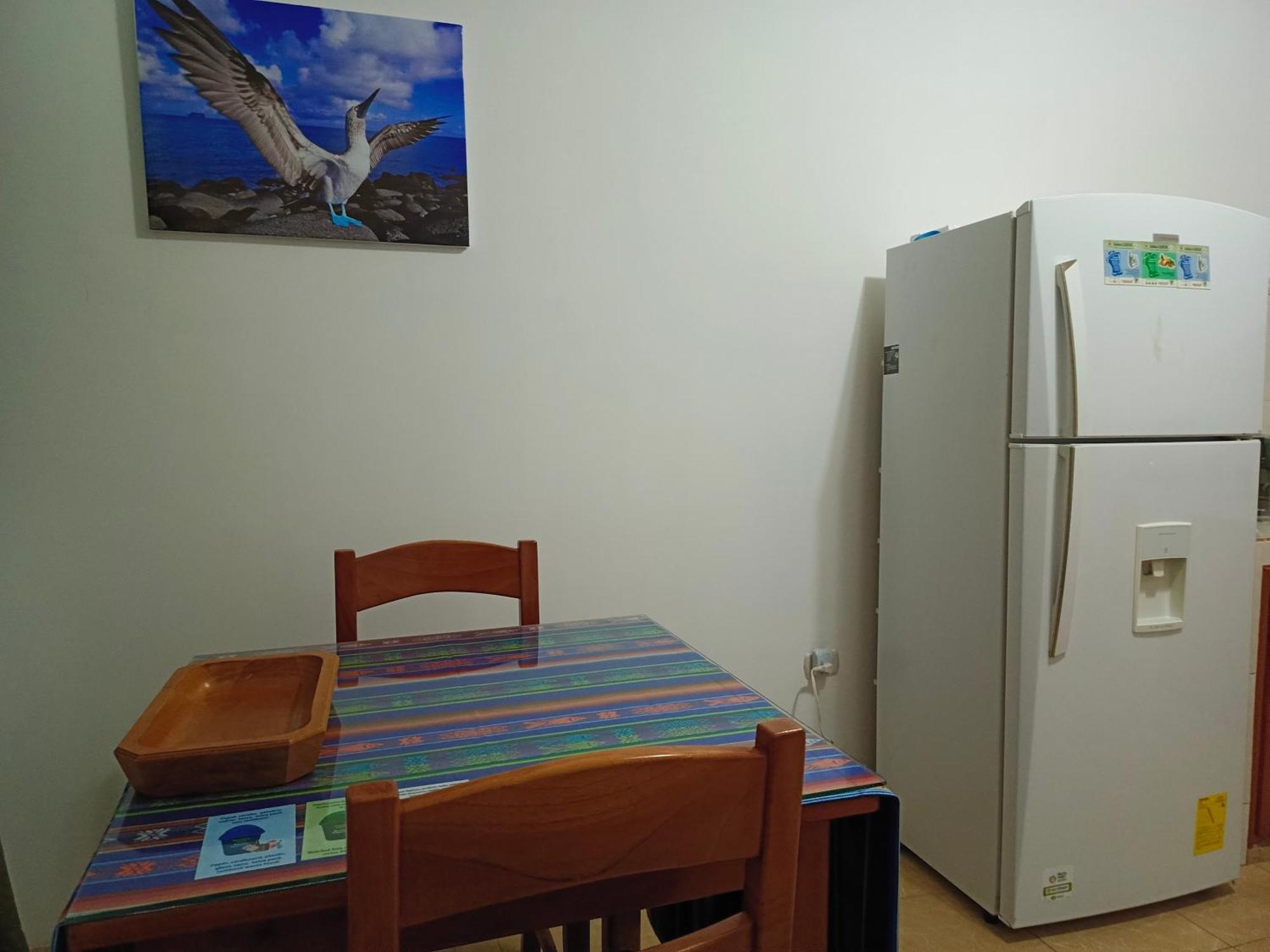 Teresita'S House Suites Con Cocina Privada プエルト・バケリソ・モレノ エクステリア 写真
