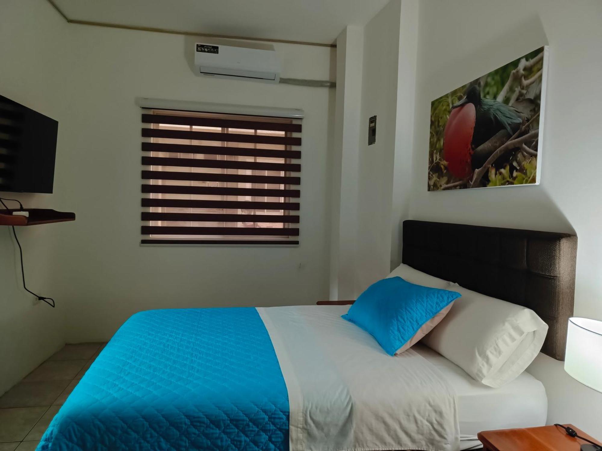 Teresita'S House Suites Con Cocina Privada プエルト・バケリソ・モレノ エクステリア 写真