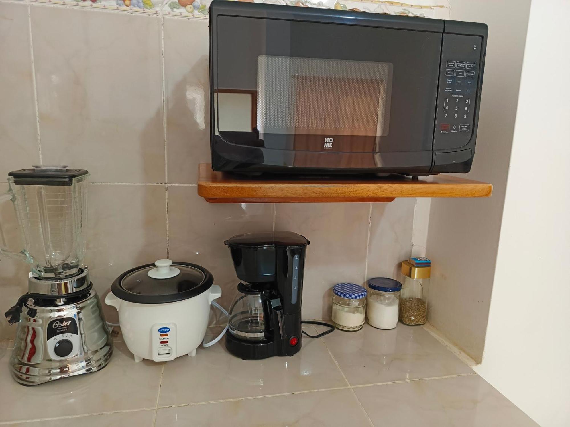 Teresita'S House Suites Con Cocina Privada プエルト・バケリソ・モレノ エクステリア 写真